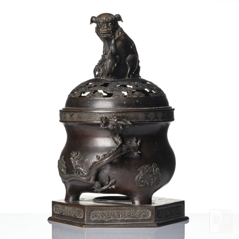 A large bronze censer with cover, - 图2